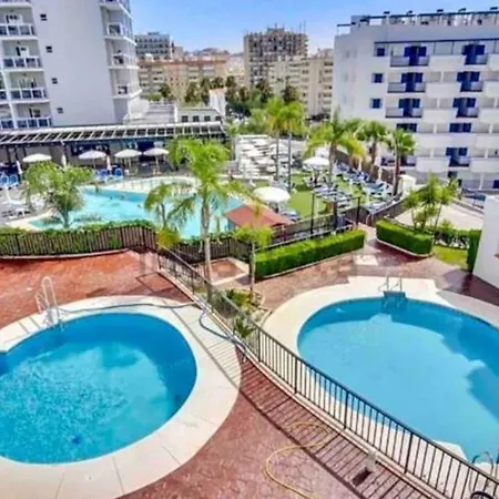 Con Parking Con Piscina Junto A La Playa Appartement