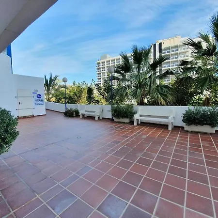 Con Parking Con Piscina Junto A La Playa * Benalmádena